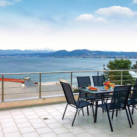 Amazing Home In Chalkida With Wifi Екстер'єр фото